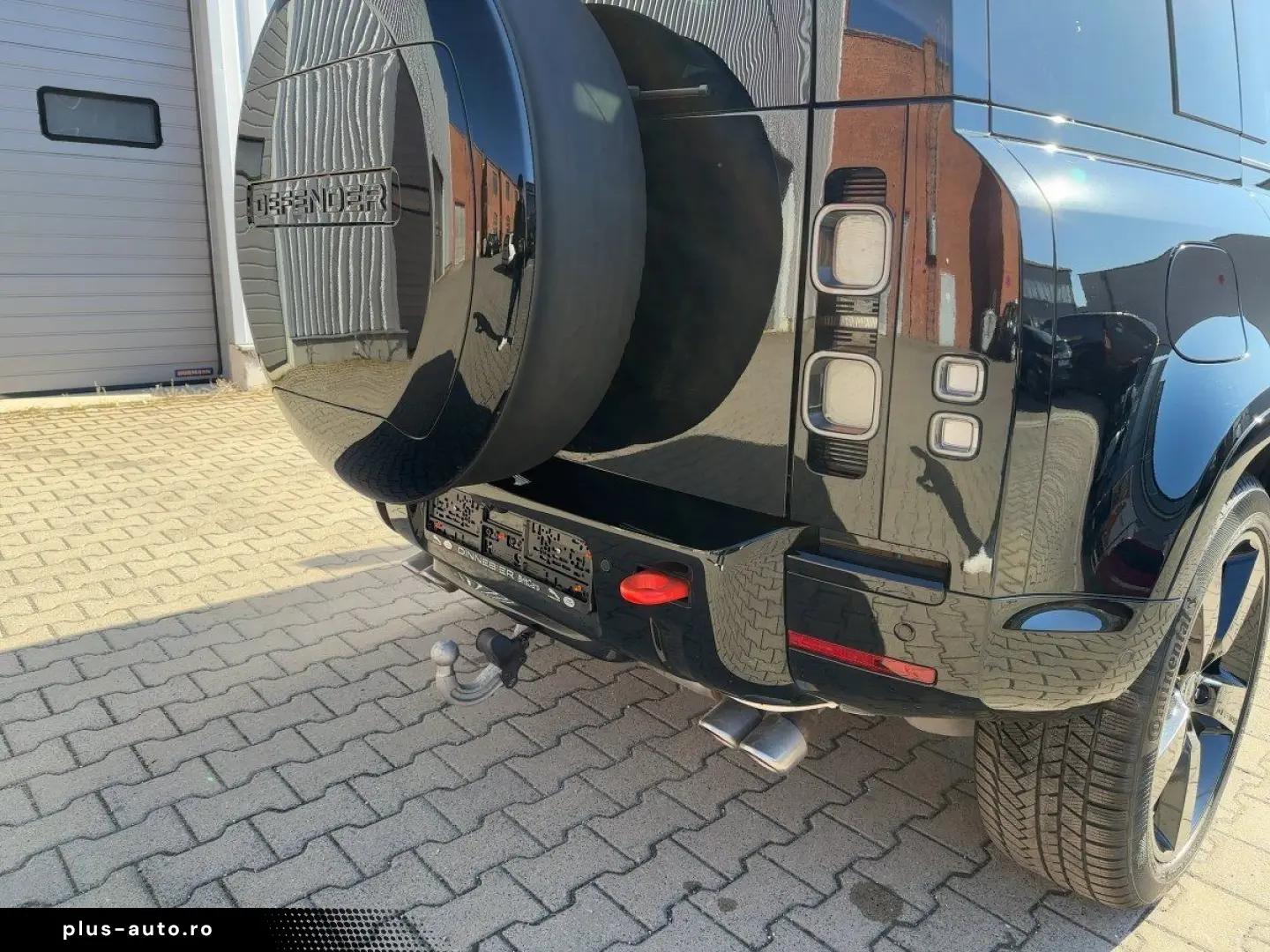 LAND ROVER DEFENDER 110 P425 X AUT KlimaA LM SoundSys