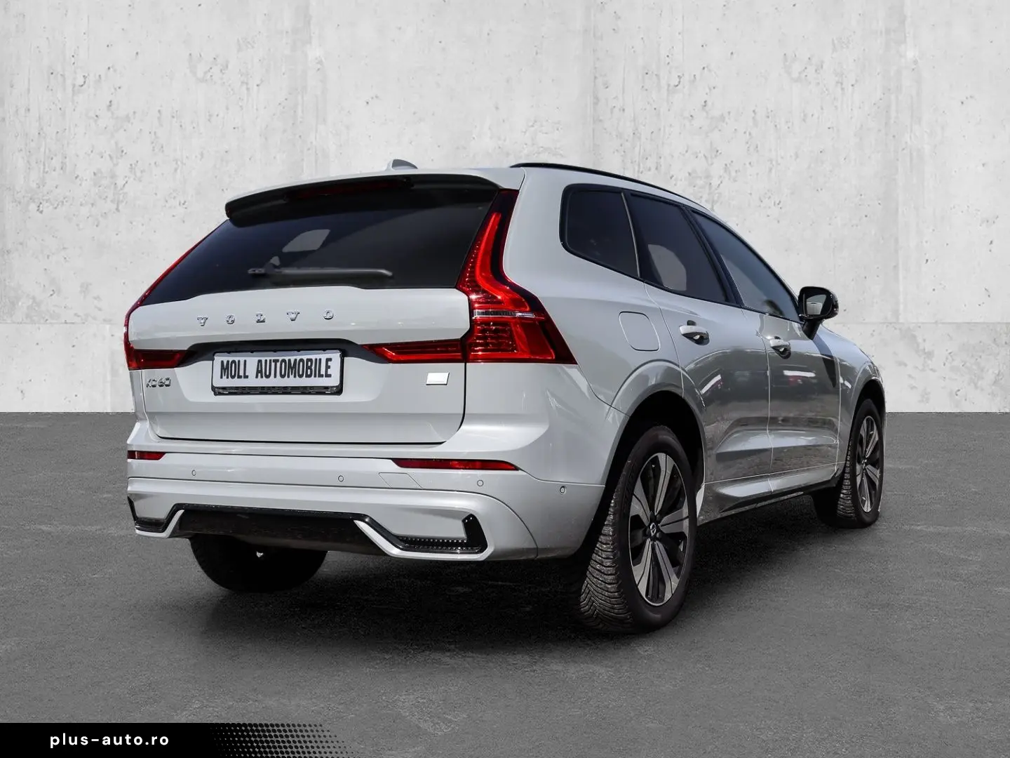VOLVO XC60 Plus Dark Recharge Plug-In Hybrid AWD T8 Tw