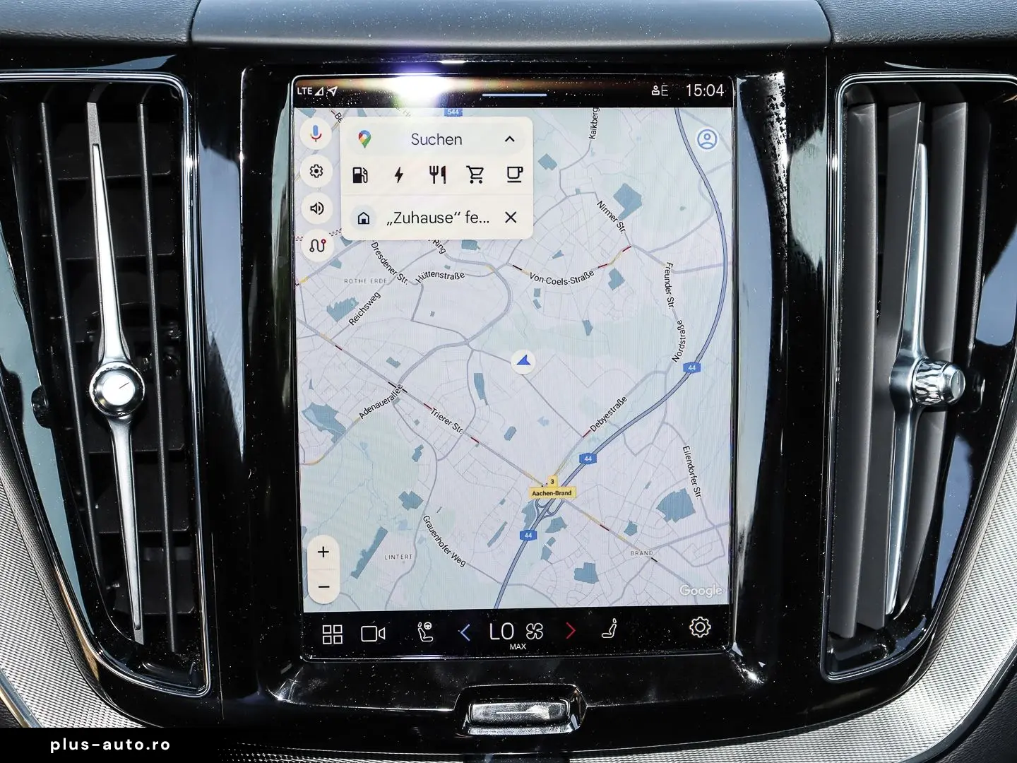 VOLVO XC60 Plus Dark Recharge Plug-In Hybrid AWD T8 Tw