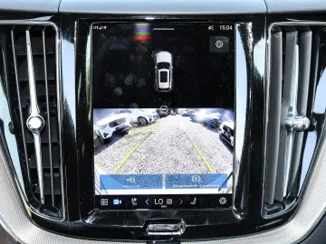 VOLVO XC60 Plus Dark Recharge Plug-In Hybrid AWD T8 Tw