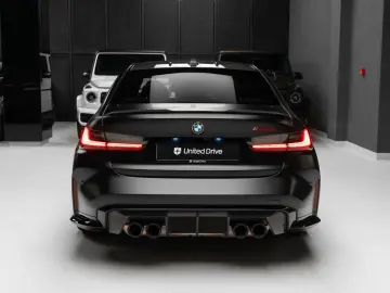 BMW M3 CS