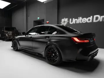 BMW M3 CS