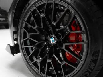 BMW M3 CS