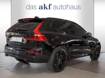 VOLVO XC60 T6 Twin Engine AWD Plus Black Edition-Navi