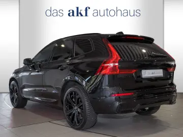 VOLVO XC60 T6 Twin Engine AWD Plus Black Edition-Navi
