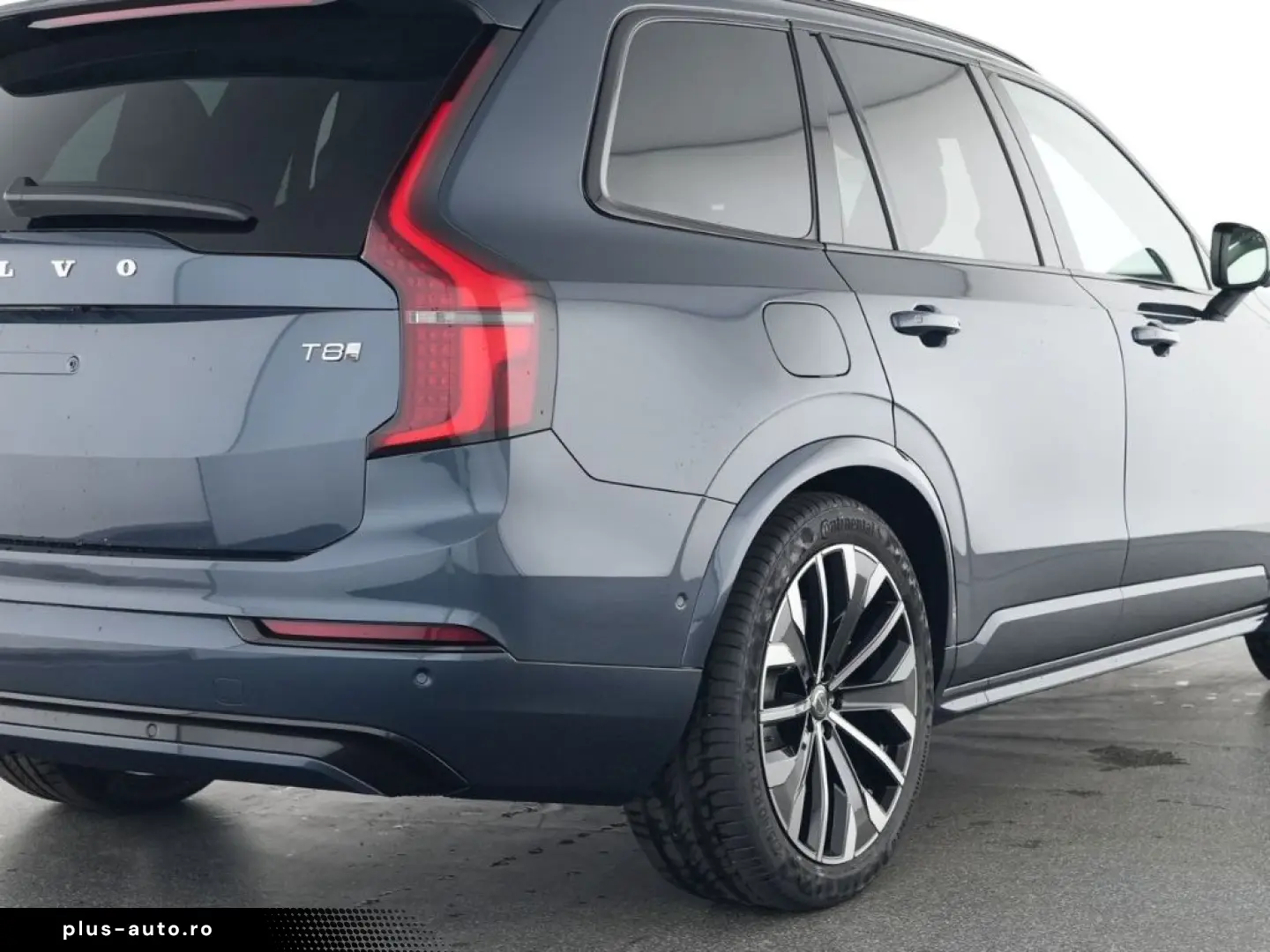 VOLVO XC90 FACELIFT Ultra Dark Recharge Plug-In Hybrid