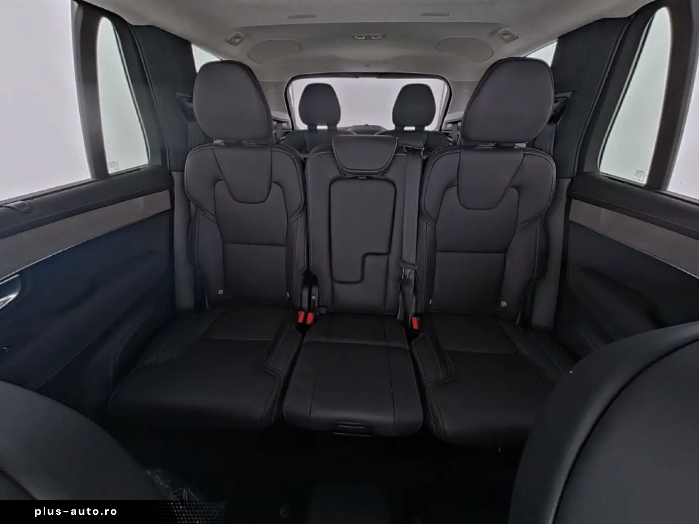 VOLVO XC90 FACELIFT Ultra Dark Recharge Plug-In Hybrid