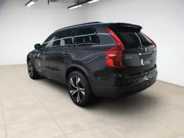 VOLVO XC90 T8  Plus Dark Recharge Plug-In Hybrid AWD