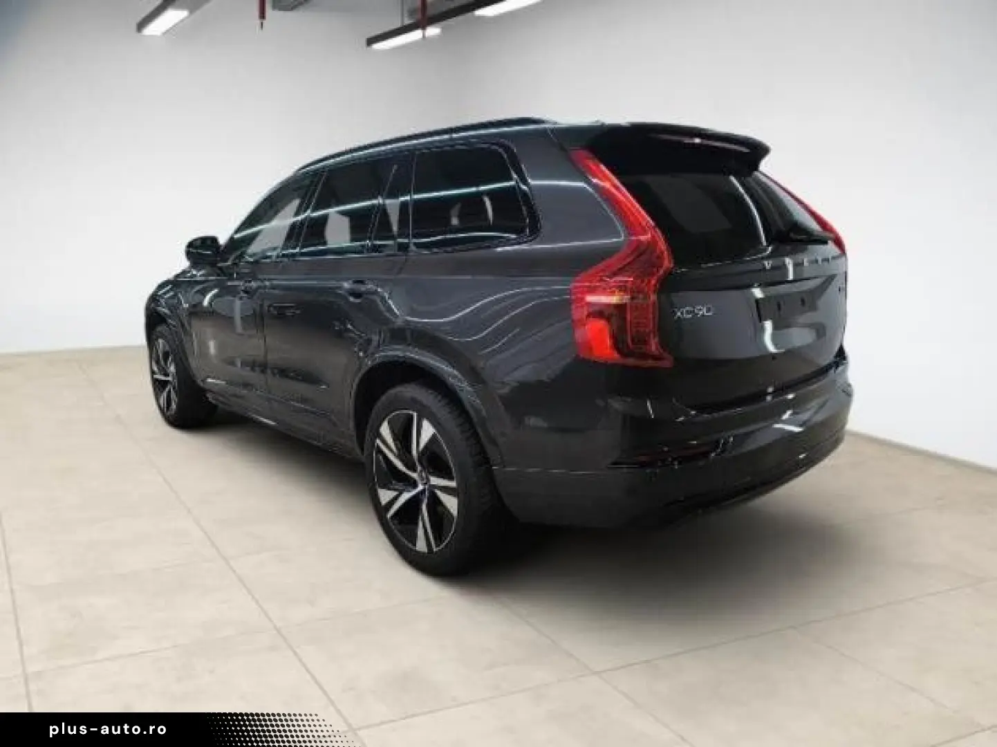 VOLVO XC90 T8  Plus Dark Recharge Plug-In Hybrid AWD