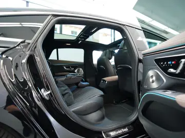 MERCEDES-BENZ 450 4Matic AMG STYLING  118kWh
