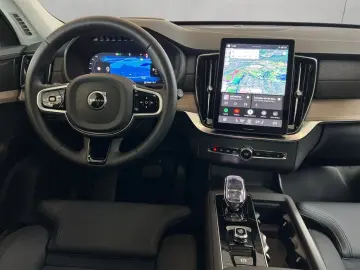 VOLVO XC90 T8 AWD Plus-Dark 7S Neues-Modell HeadUpDisp
