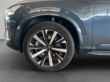 VOLVO XC90 T8 AWD Plus-Dark 7S Neues-Modell HeadUpDisp