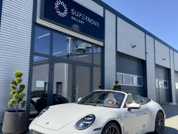 PORSCHE 911 Cabrio