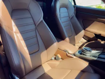PORSCHE 911 Cabrio