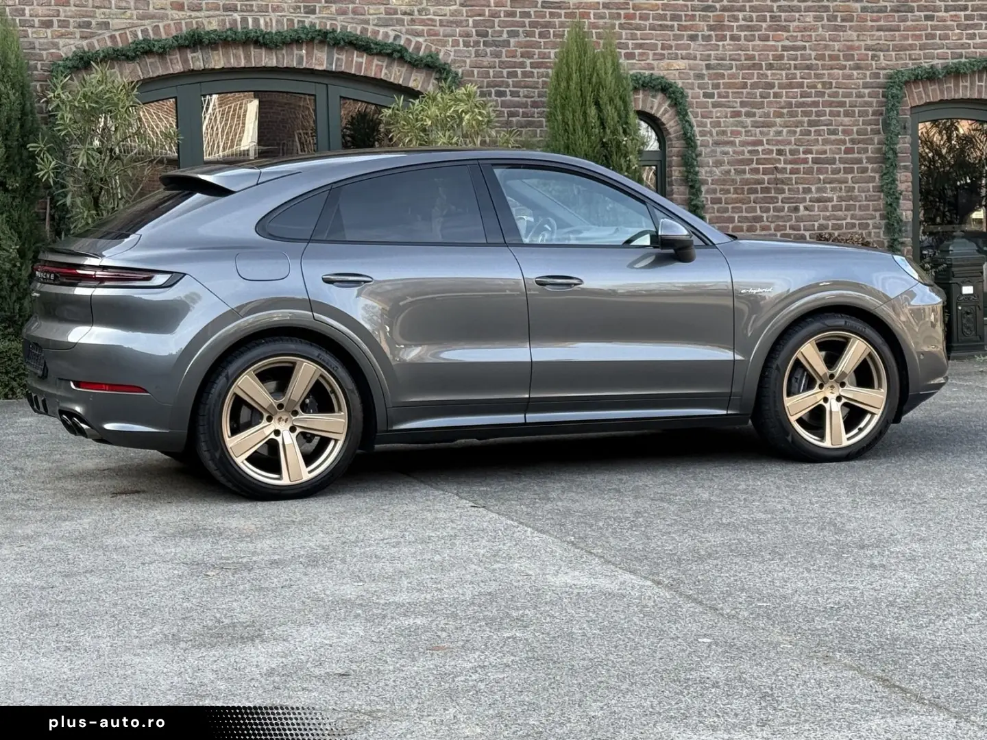 PORSCHE Cayenne E-Hybrid Coupe SPORTDESIGN-PAKET 22 ZOLL