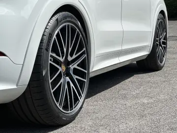PORSCHE Cayenne Coupe SPORTDESIGN-ABGASANLAGE 22 TURBO H