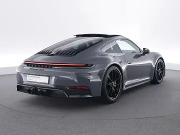 PORSCHE 992 Carrera GTS
