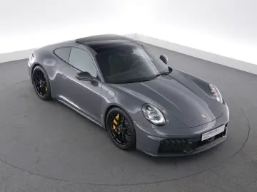 PORSCHE 992 Carrera GTS