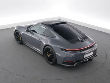 PORSCHE 992 Carrera GTS