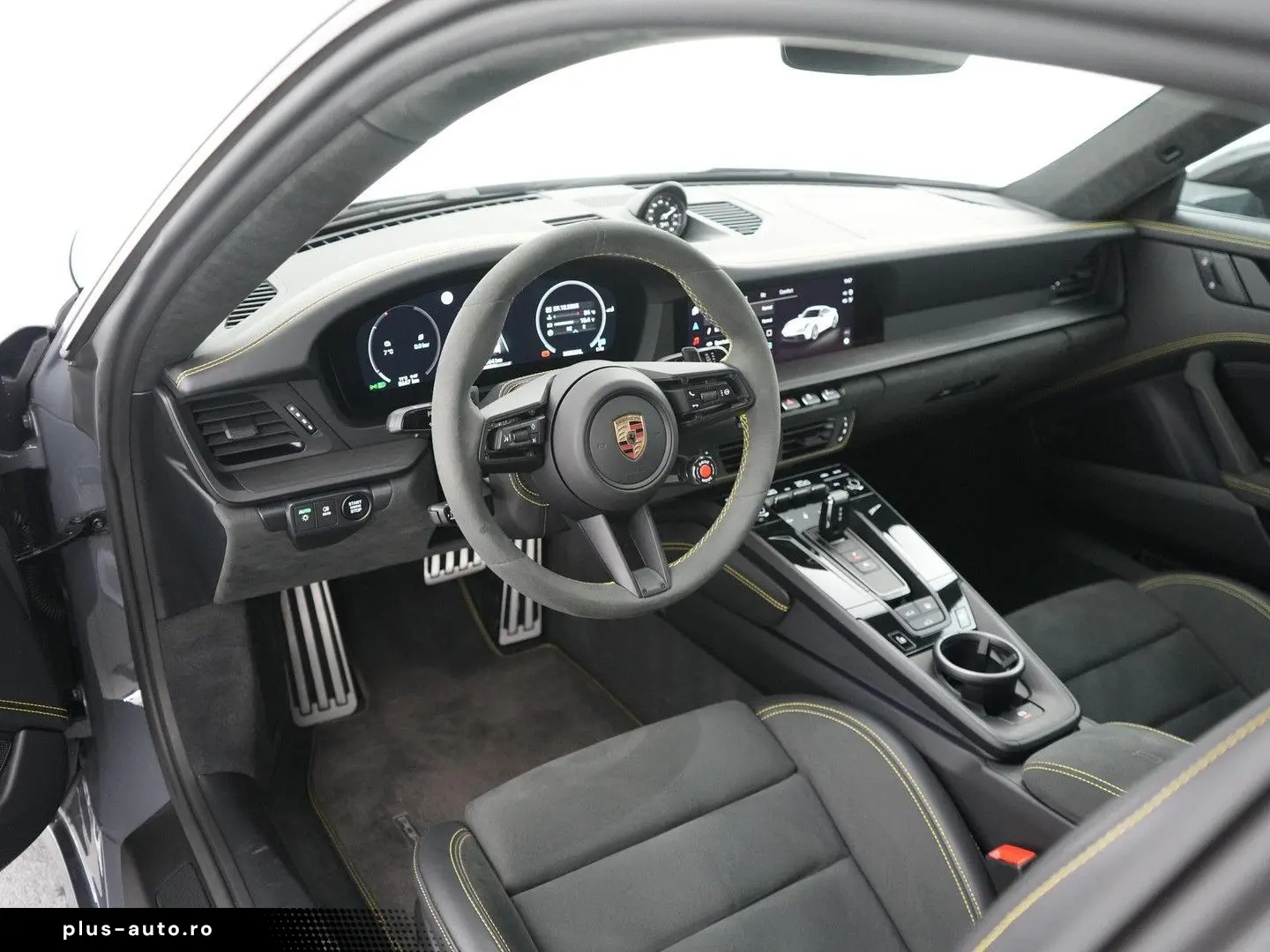 PORSCHE 992 Carrera GTS