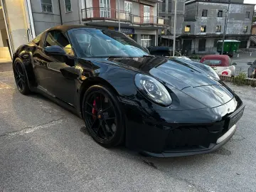 PORSCHE Porsche 911 992.2 Targa 4 GTS T-hybrid
