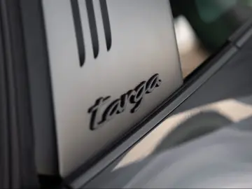 PORSCHE Porsche 911 992.2 Targa 4 GTS T-hybrid