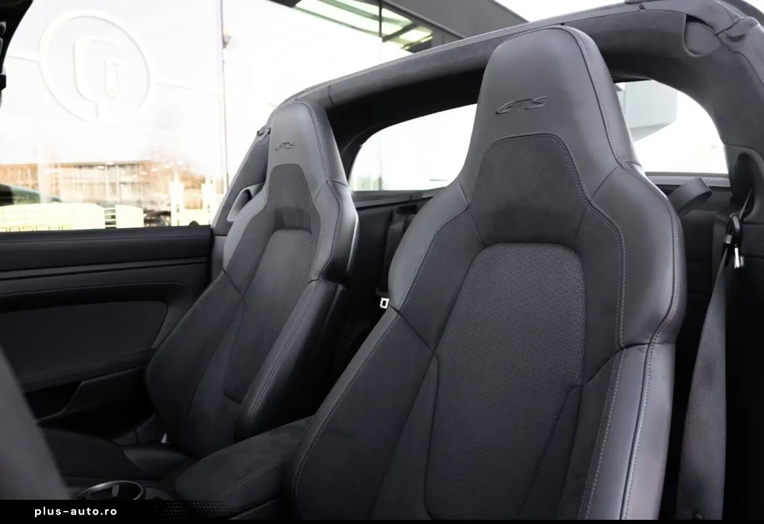 PORSCHE Porsche 911 992.2 Targa 4 GTS T-hybrid