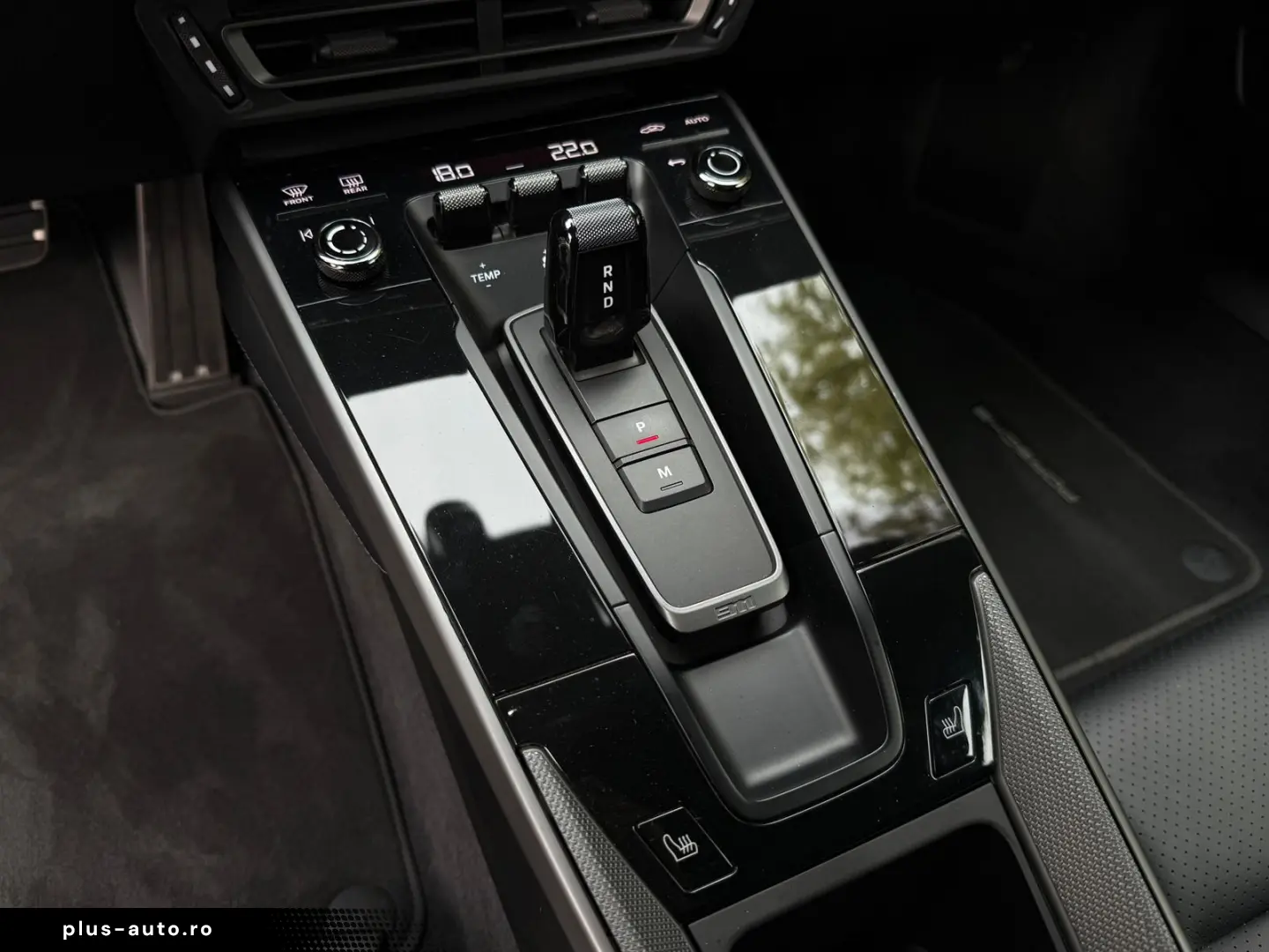 PORSCHE 992 Carrera S SPORT-CHRONO ABGAS MATRIX KAM BOSE