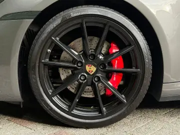PORSCHE 992 Carrera S SPORT-CHRONO ABGAS MATRIX KAM BOSE