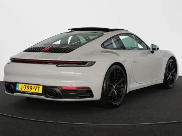 PORSCHE 992 3.0 Carrera