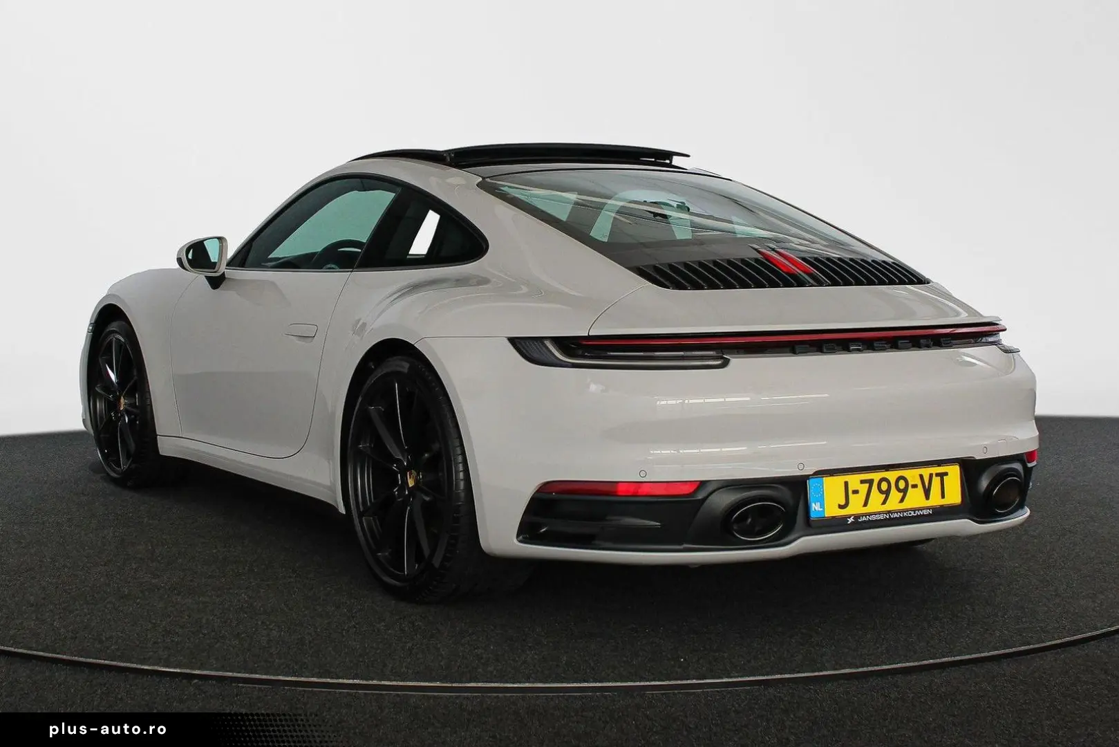 PORSCHE 992 3.0 Carrera