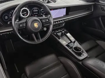 PORSCHE 992 3.0 Carrera