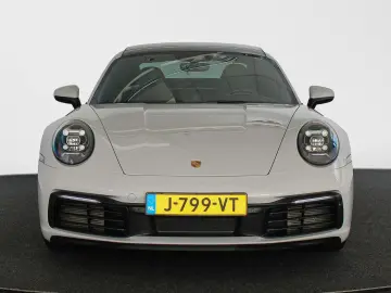 PORSCHE 992 3.0 Carrera