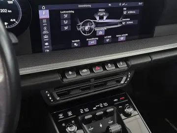 PORSCHE 992 3.0 Carrera