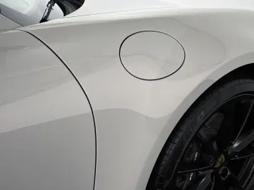 PORSCHE 992 3.0 Carrera