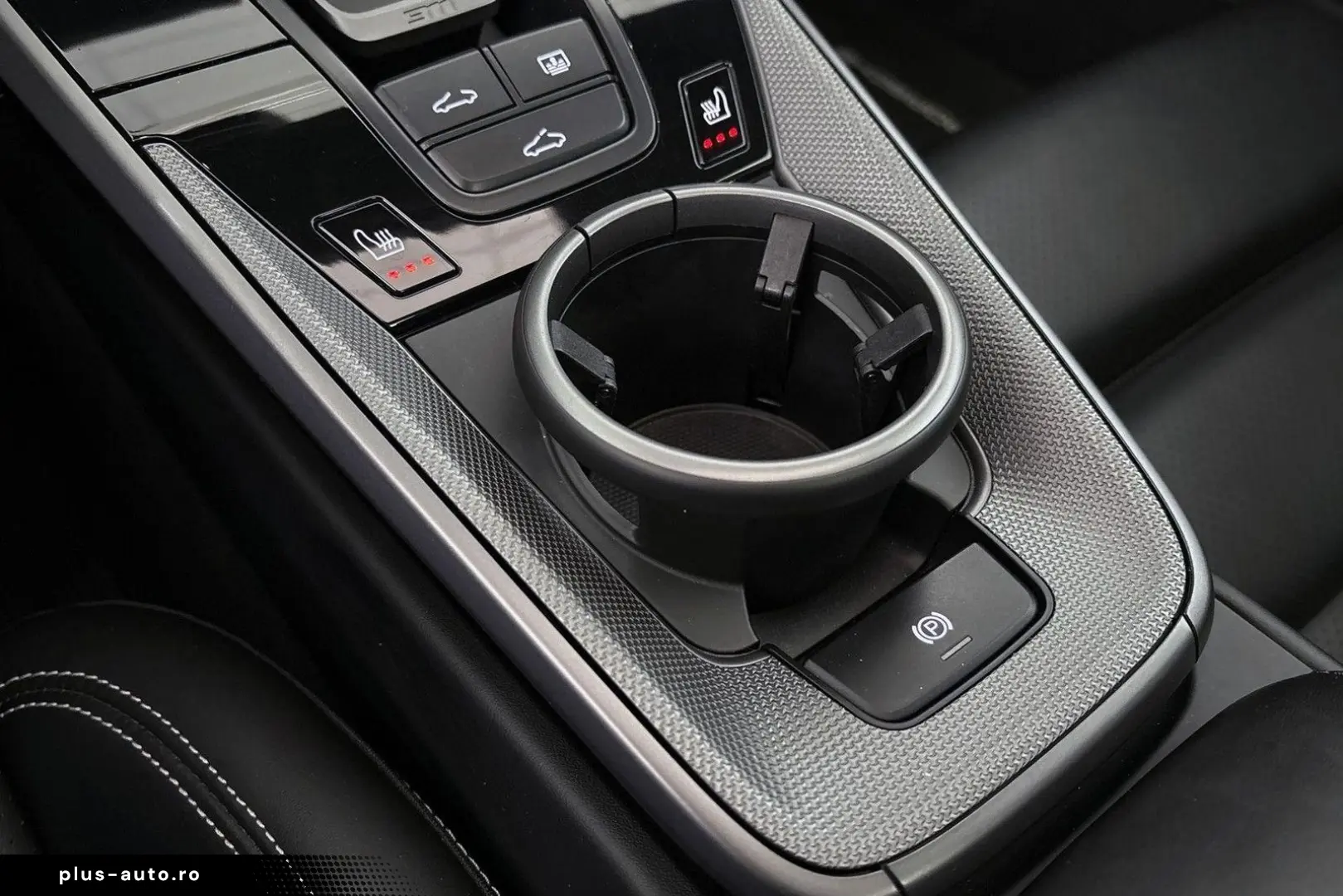 PORSCHE 992 3.0 Carrera
