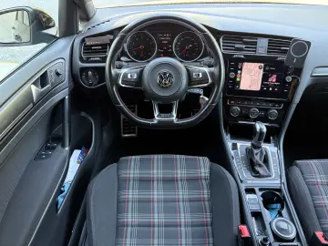 EXCEPTIONAL! Golf 7.5 GTI automat DSG  ACC  LED. PROPRIETAR