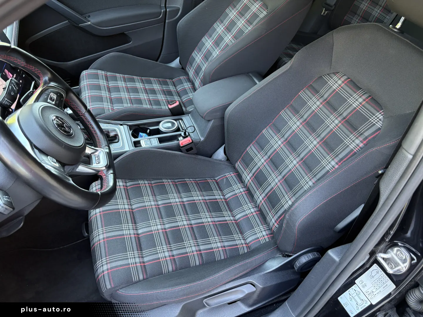 EXCEPTIONAL! Golf 7.5 GTI automat DSG  ACC  LED. PROPRIETAR