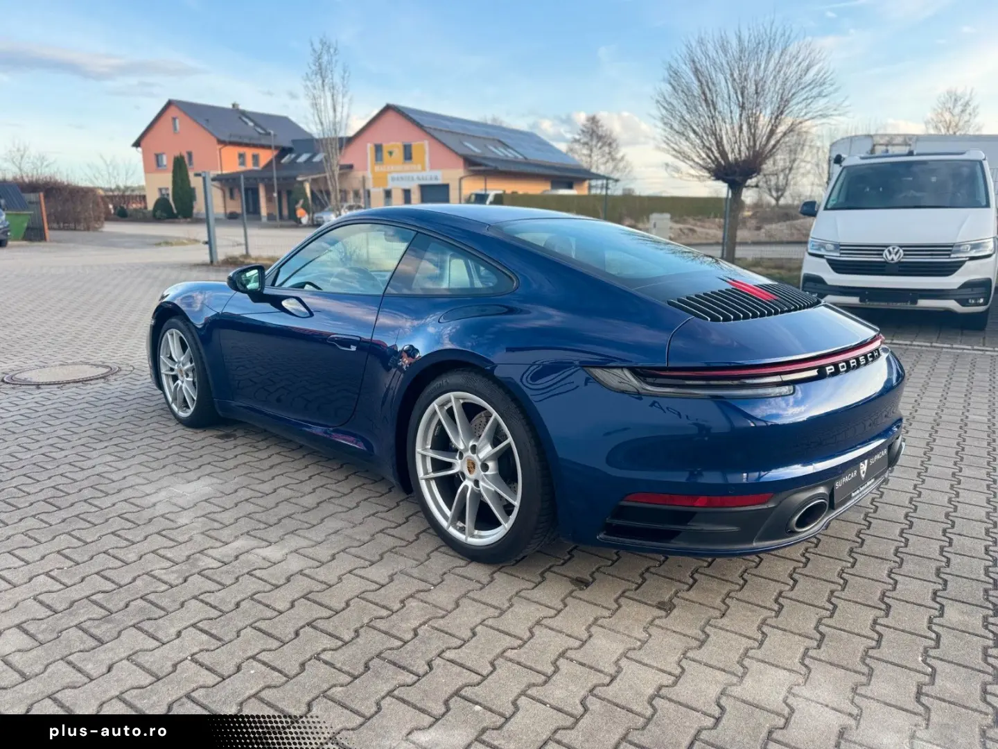 PORSCHE 992 911 Carrera 4  Bose 18Wege Chrono SAGA TOP
