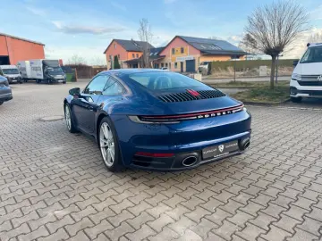 PORSCHE 992 911 Carrera 4  Bose 18Wege Chrono SAGA TOP