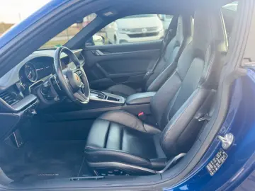 PORSCHE 992 911 Carrera 4  Bose 18Wege Chrono SAGA TOP