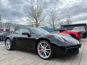 PORSCHE 992 Carrera 4s Sport Chrono Bose Sportabg