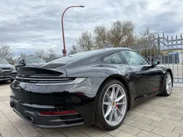 PORSCHE 992 Carrera 4s Sport Chrono Bose Sportabg