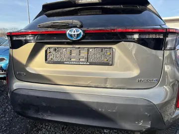 TOYOTA Yaris Cross HYBRID