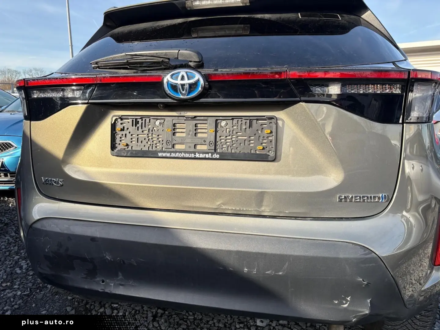 TOYOTA Yaris Cross HYBRID