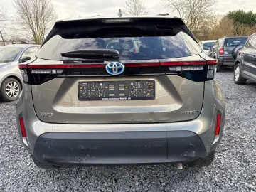 TOYOTA Yaris Cross HYBRID