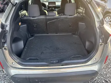 TOYOTA Yaris Cross HYBRID