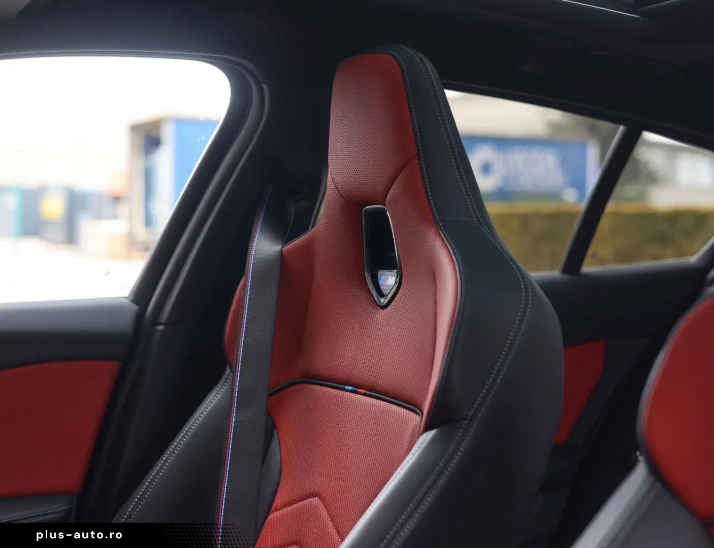 BMW M135i xDrive   M Performance - Pano