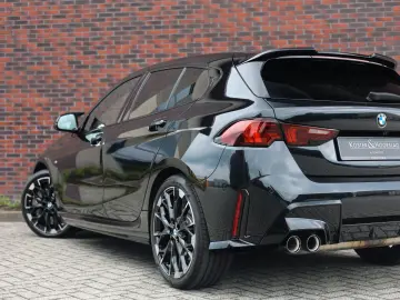 BMW M135i xDrive   M Performance - Pano