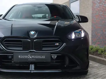 BMW M135i xDrive   M Performance - Pano